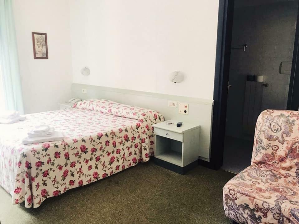 Hotel Aurora Castiglione della Pescaia Eksteriør bilde